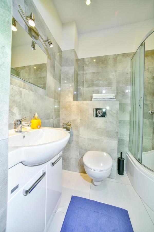 Apartament U Ewy W Kolobrzegu Podczele - 2 Sypialnie 50M2, Wifi I Darmowy Parking! Exterior photo