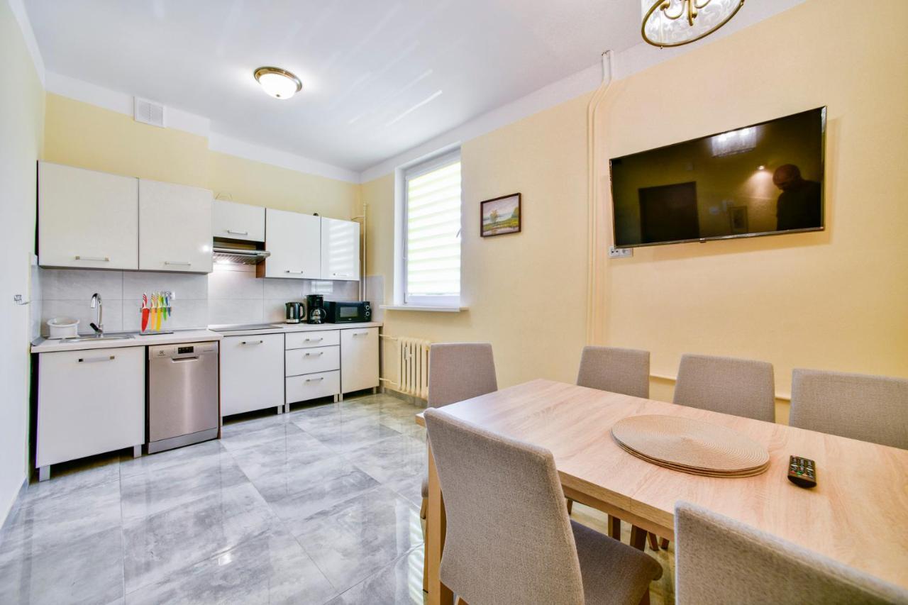 Apartament U Ewy W Kolobrzegu Podczele - 2 Sypialnie 50M2, Wifi I Darmowy Parking! Exterior photo